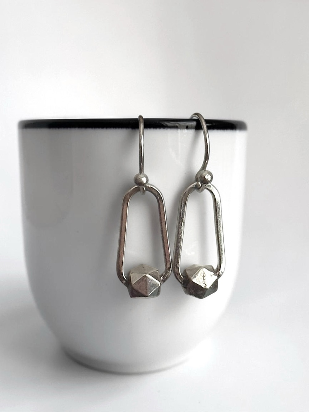 5 For $25💫Alternative Silver Bead Dangles Earrings - Picture 3 of 3